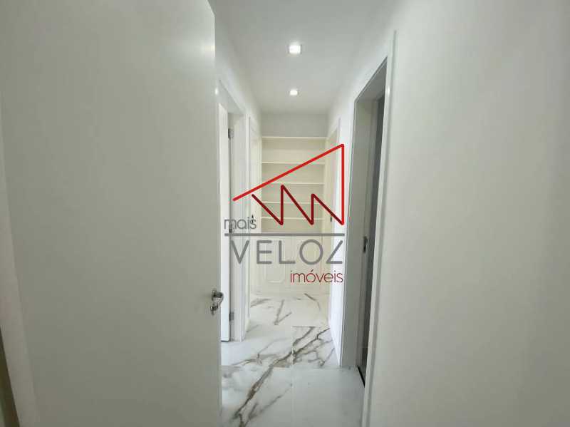 Apartamento à venda com 3 quartos, 126m² - Foto 10