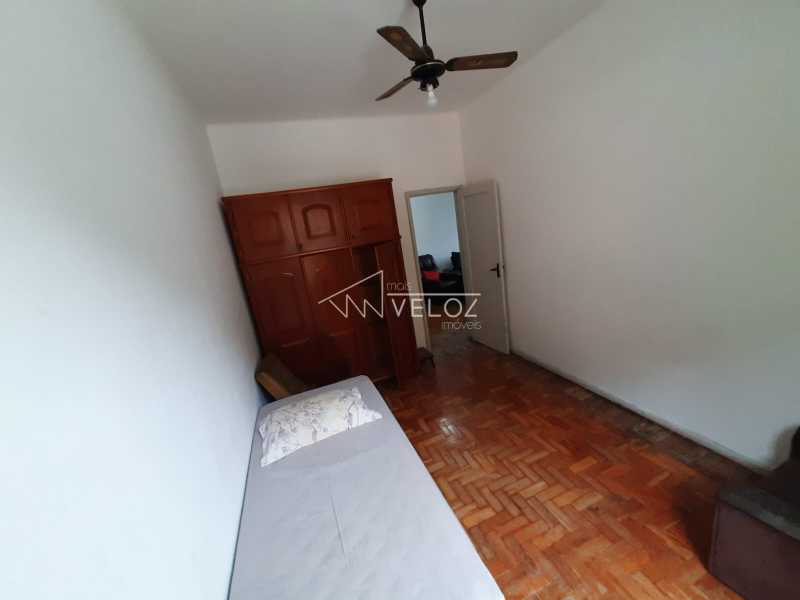 Apartamento à venda com 2 quartos, 75m² - Foto 3