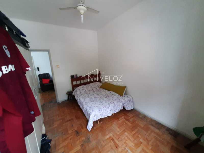 Apartamento à venda com 2 quartos, 75m² - Foto 7