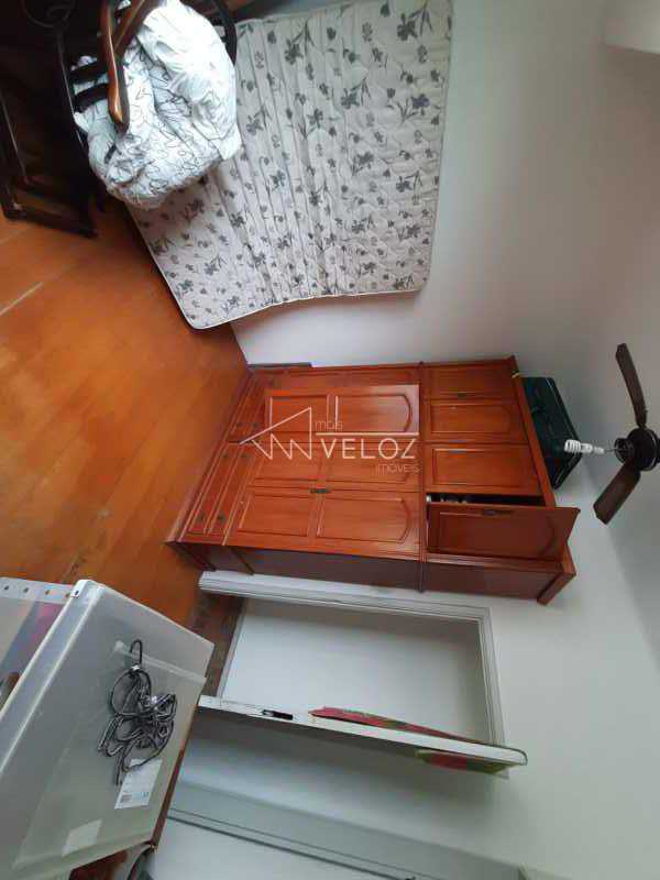 Apartamento à venda com 2 quartos, 75m² - Foto 10