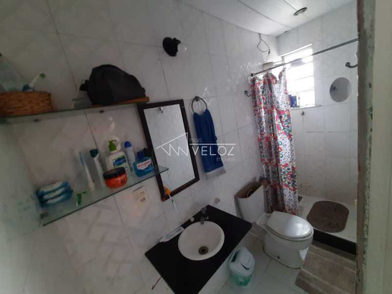 Apartamento à venda com 2 quartos, 75m² - Foto 11