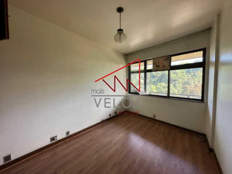 Apartamento à venda com 3 quartos, 120m² - Foto 4