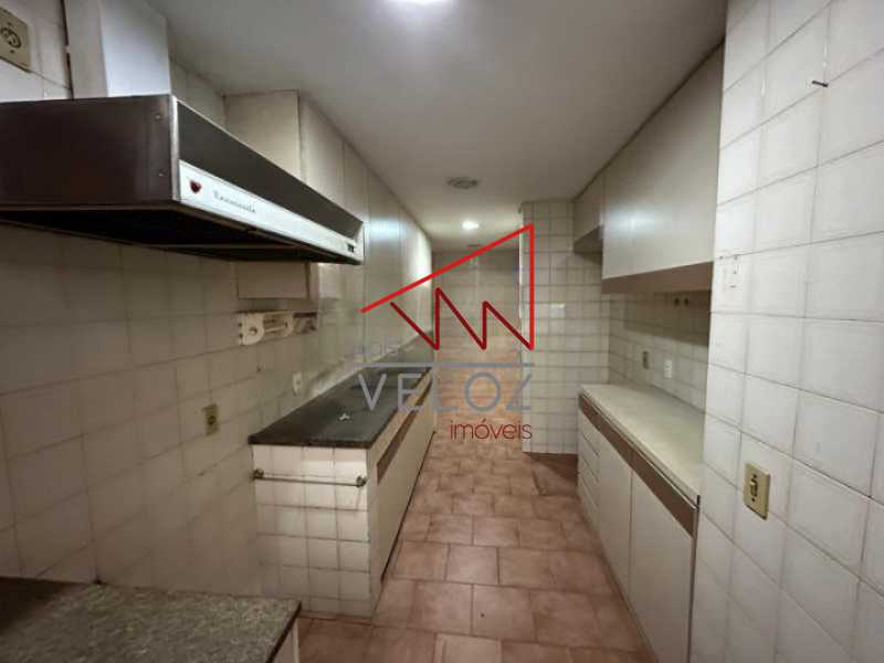 Apartamento à venda com 3 quartos, 120m² - Foto 12