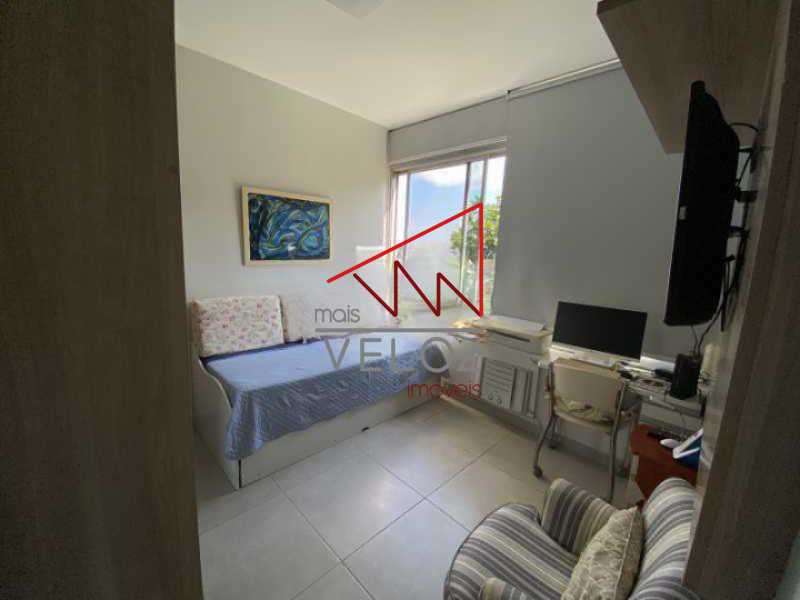 Apartamento à venda com 2 quartos, 89m² - Foto 17