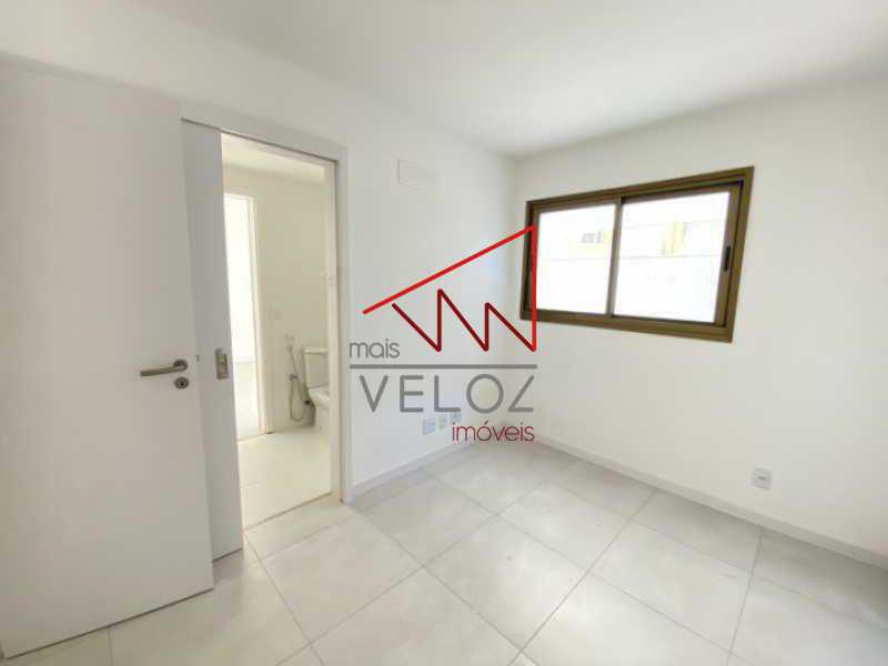 Apartamento à venda com 4 quartos, 309m² - Foto 14