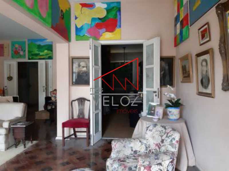 Casa à venda com 5 quartos, 329m² - Foto 2