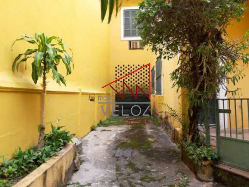Casa à venda com 5 quartos, 329m² - Foto 17