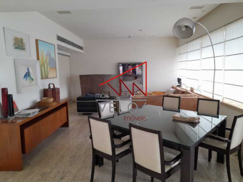 Apartamento à venda com 3 quartos, 240m² - Foto 7