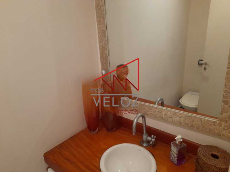 Apartamento à venda com 3 quartos, 240m² - Foto 27