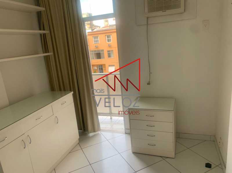 Apartamento à venda com 2 quartos, 75m² - Foto 14