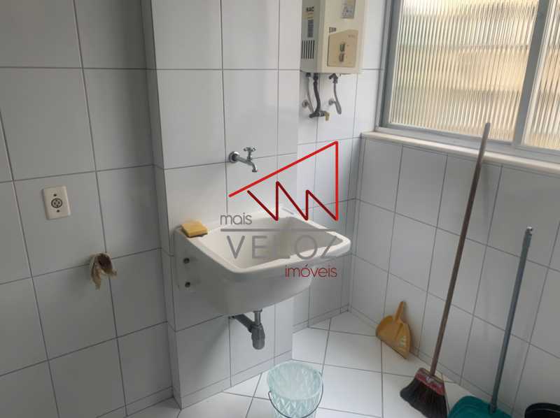 Apartamento à venda com 2 quartos, 75m² - Foto 20