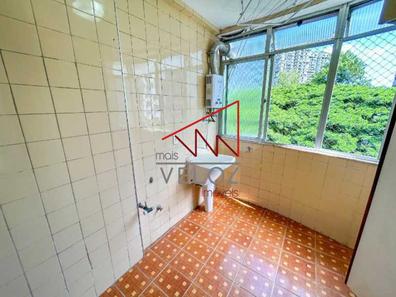 Apartamento à venda com 2 quartos, 74m² - Foto 18