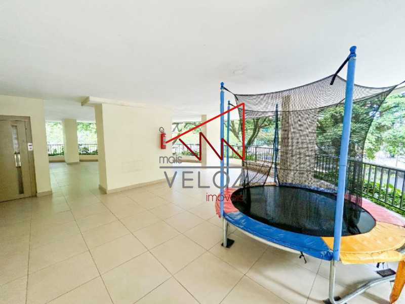 Apartamento à venda com 2 quartos, 74m² - Foto 24