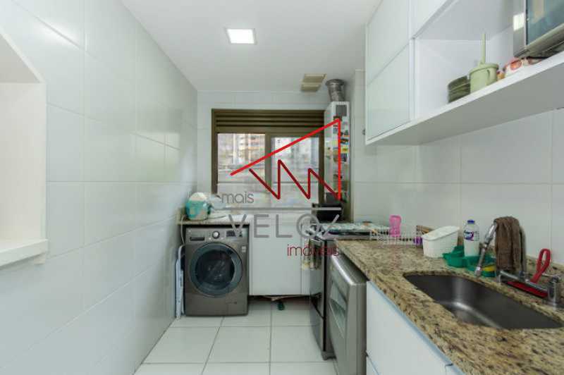 Apartamento à venda com 2 quartos, 81m² - Foto 8