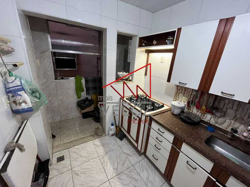 Apartamento à venda com 2 quartos, 65m² - Foto 13