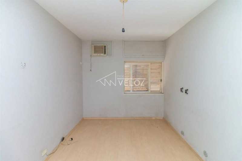 Apartamento à venda com 3 quartos, 106m² - Foto 17