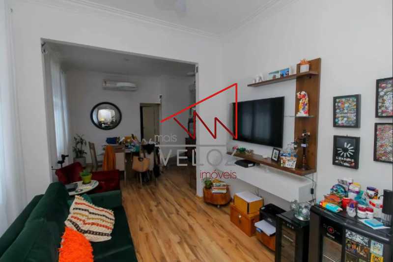 Apartamento à venda com 2 quartos, 75m² - Foto 4