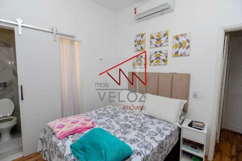 Apartamento à venda com 2 quartos, 75m² - Foto 17