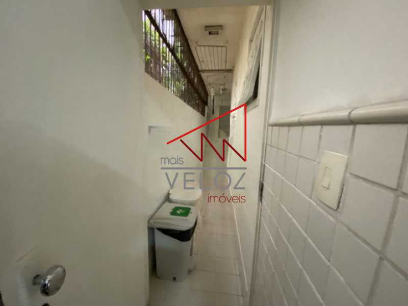 Apartamento à venda com 4 quartos, 283m² - Foto 17