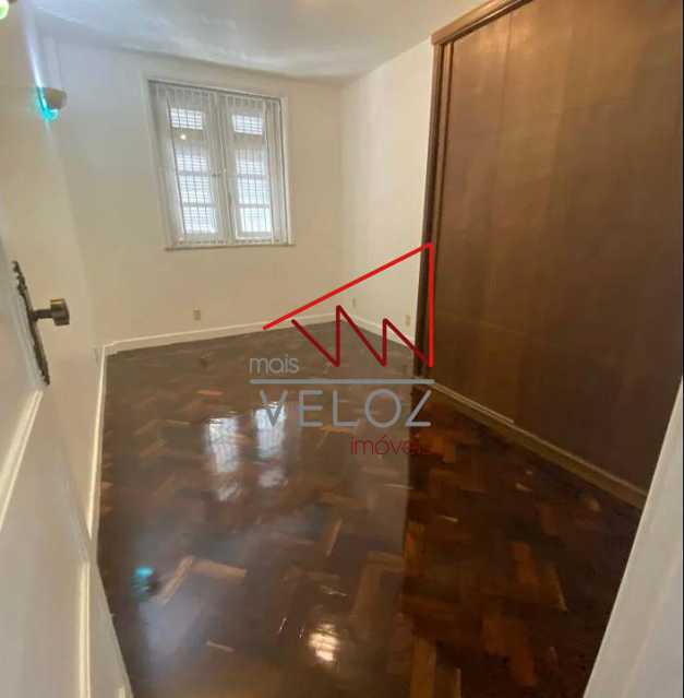 Apartamento à venda com 3 quartos, 97m² - Foto 3