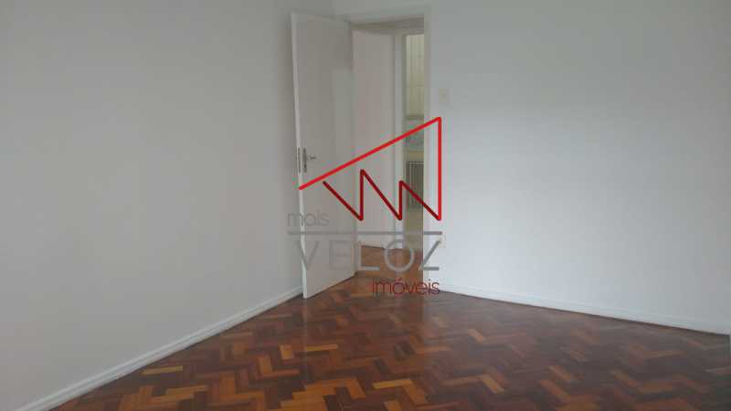 Apartamento à venda com 1 quarto, 55m² - Foto 1