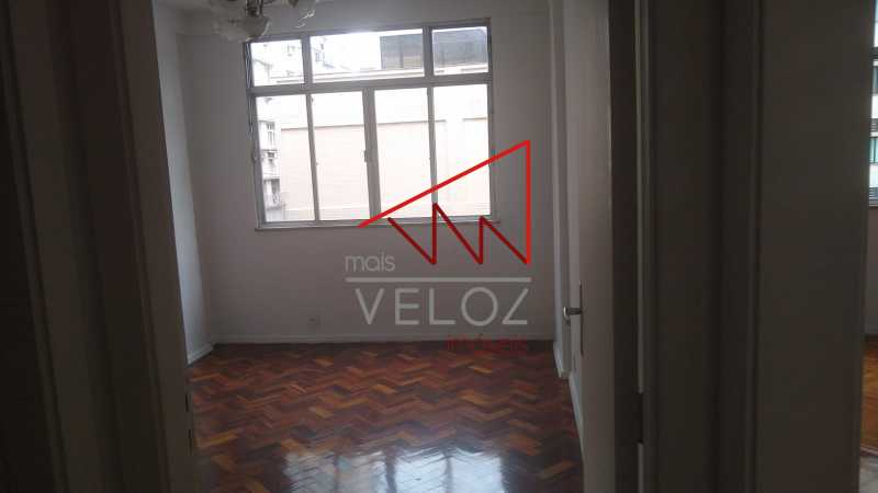 Apartamento à venda com 1 quarto, 55m² - Foto 8