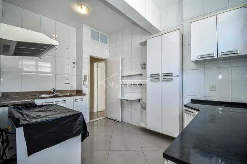 Apartamento à venda com 3 quartos, 127m² - Foto 17