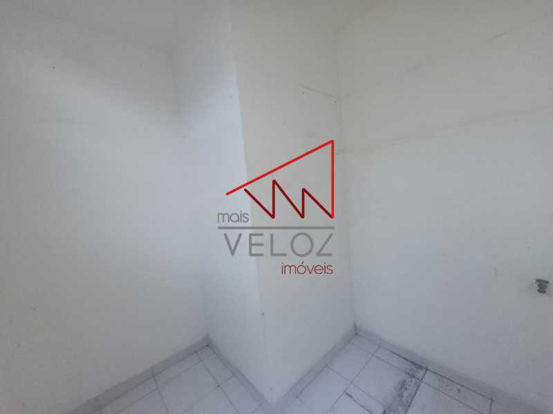 Apartamento à venda com 2 quartos, 78m² - Foto 23