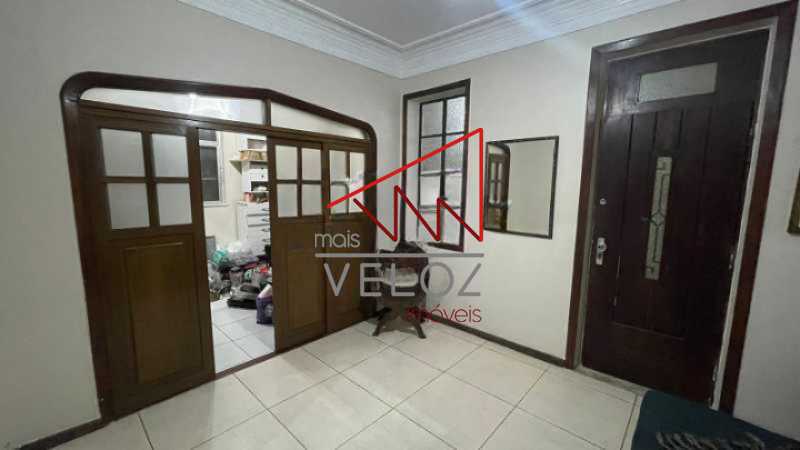 Casa à venda com 5 quartos, 230m² - Foto 6