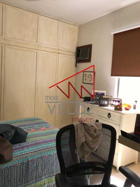 Apartamento à venda com 3 quartos, 120m² - Foto 15