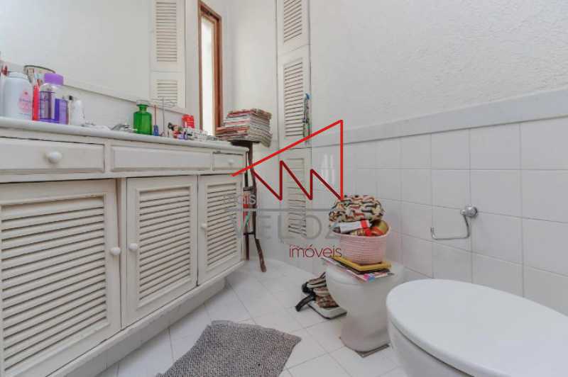 Apartamento à venda com 2 quartos, 70m² - Foto 24