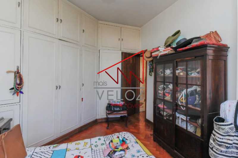 Apartamento à venda com 2 quartos, 70m² - Foto 11