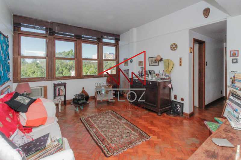 Apartamento à venda com 2 quartos, 70m² - Foto 5