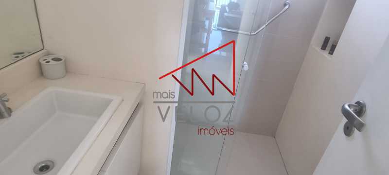 Apartamento à venda com 2 quartos, 80m² - Foto 11