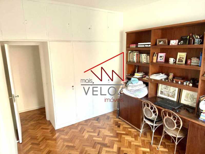 Apartamento à venda com 3 quartos, 115m² - Foto 3