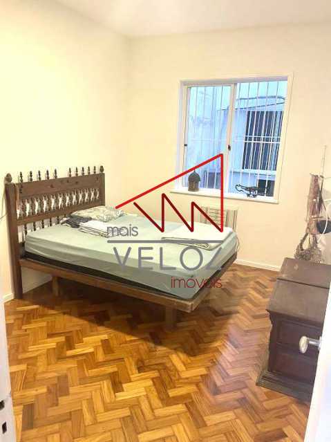 Apartamento à venda com 3 quartos, 115m² - Foto 4