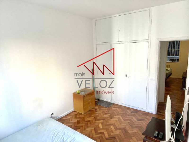 Apartamento à venda com 3 quartos, 115m² - Foto 7