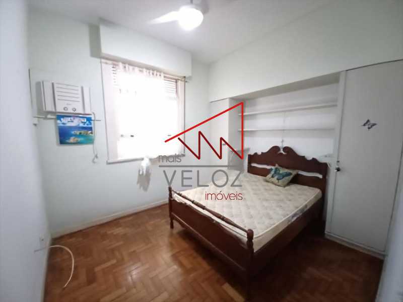 Apartamento à venda com 3 quartos, 123m² - Foto 11