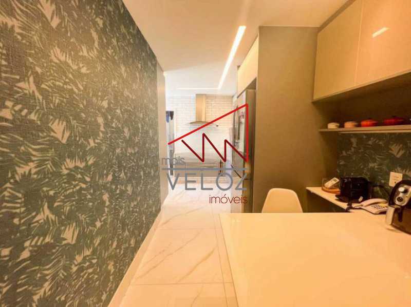 Apartamento à venda com 3 quartos, 177m² - Foto 12