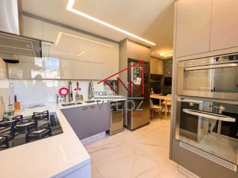 Apartamento à venda com 3 quartos, 177m² - Foto 18