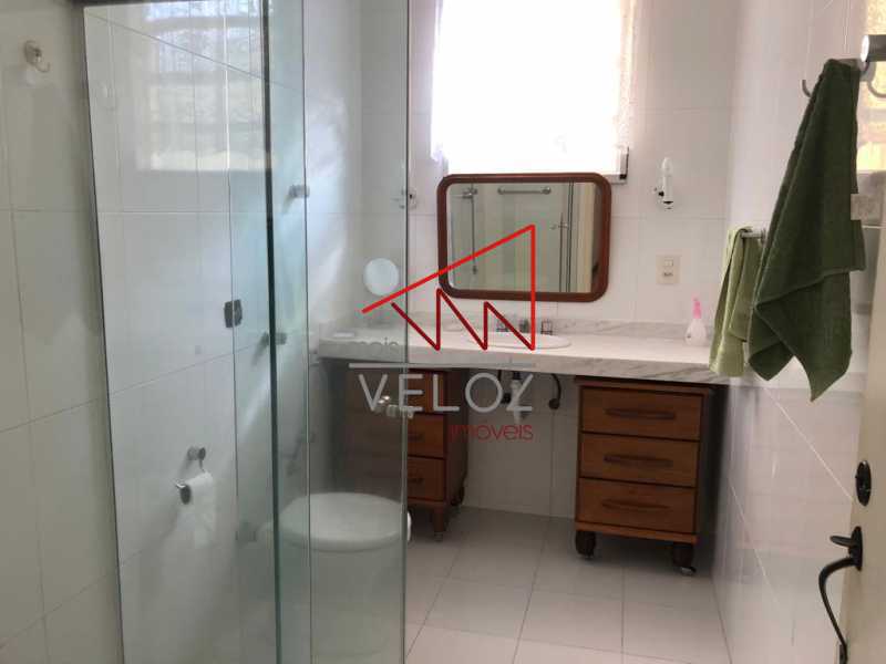 Apartamento à venda com 3 quartos, 121m² - Foto 17