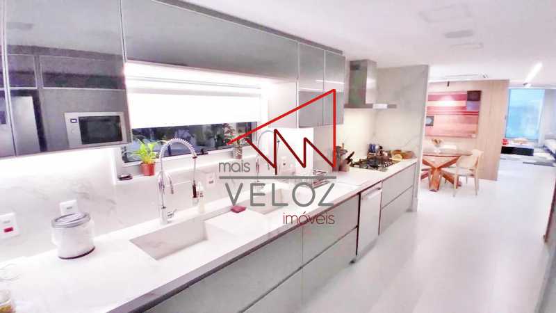 Apartamento à venda com 5 quartos, 315m² - Foto 17