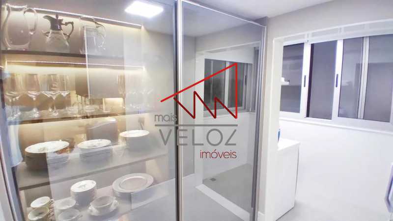 Apartamento à venda com 5 quartos, 315m² - Foto 25