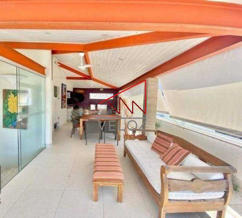 Cobertura à venda com 4 quartos, 242m² - Foto 10