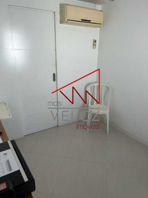 Apartamento à venda com 4 quartos, 160m² - Foto 29