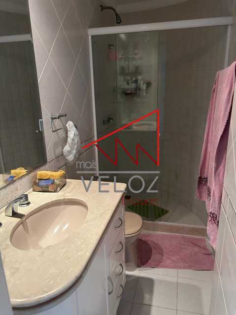 Apartamento à venda com 4 quartos, 160m² - Foto 22