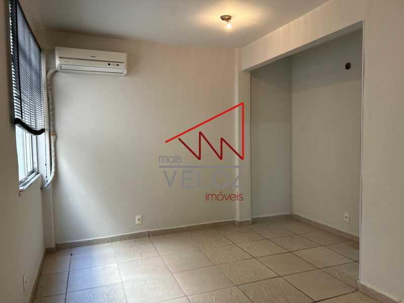 Apartamento à venda com 3 quartos, 71m² - Foto 13