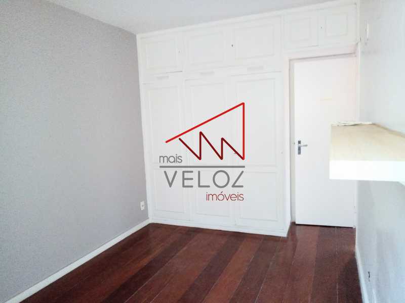 Apartamento à venda com 3 quartos, 124m² - Foto 15