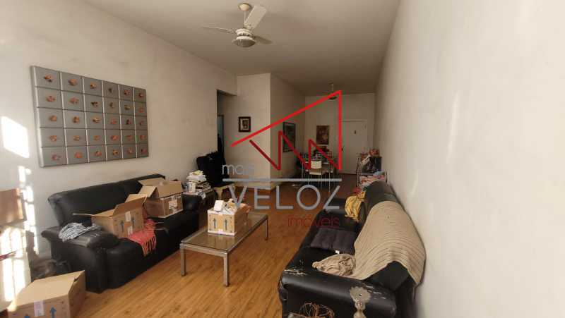 Apartamento à venda com 3 quartos, 120m² - Foto 1