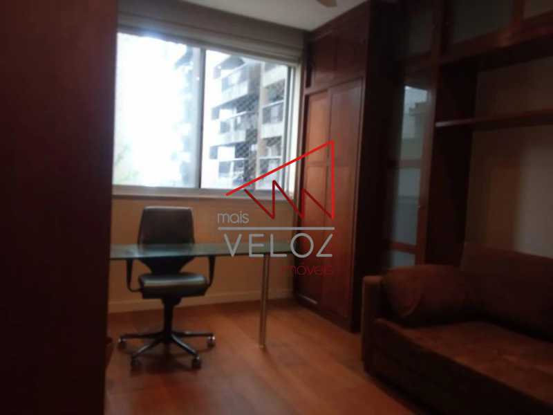 Apartamento à venda com 4 quartos, 178m² - Foto 7